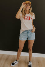 Load image into Gallery viewer, Levi’s Perfect  Tee Shirt
